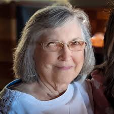 Everyone keep Sundance Head and his mother and family in your prayers! His  dad Roy Head meant the world to him. Our condolences go out to Sundance and  his mother and family.