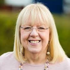 Robin Donovan's Instagram, Twitter & Facebook