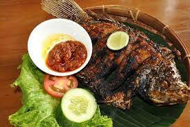 Ikan Nila Bakar Bumbu Pedas Adalah Sajian Yang Nikmat Dan Enak Selain Itu Hidangan Ini Juga Cukup Mudah Dibuat Resep Ikan Bakar Resep Masakan Asia Resep Ikan
