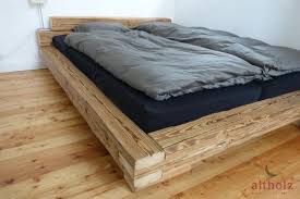 Balkenbett Altholz Aus Freude Am Original Bett Selber Bauen Bettrahmen Ideen Rustikales Schlafzimmerdesign