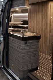 Cooking Camping Luxe Interior Innova Design Mercedes Sprinter Ideias De Decoracao Para Casa Trailers De Viagem Casa Em Rodas