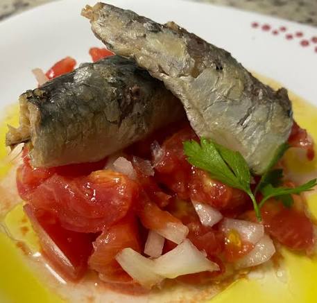 Me encanta el mojito de sardinas con tomate y cebolla ¿lo han probado?