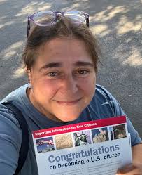 Carolina becomes U.S. citizen and completes supernatural sessions