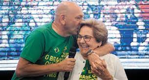 E a mãe dele :: Mae Do Empresario Luciano Hang Morre Apos Ser Internada Com Covid 19 Sao Paulo G1