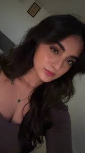 Kelly Keyser's Instagram, Twitter & Facebook