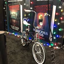 Stranger Things Bike Bicycle Ideias De Papel De Parede Papeis De Parede Frases