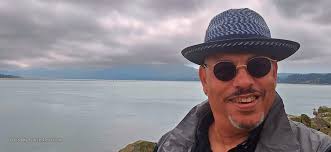 The best thing about being retired is that you can have one plan for a day,  and decide to enjoy some natural beauty instead. So I put