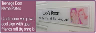 Catch A Moment In Time With Your Best Friend And Treasure It Forever Https Www De Signage Com Designage House S Bedroom Door Signs Kids Door Signs Door Signs