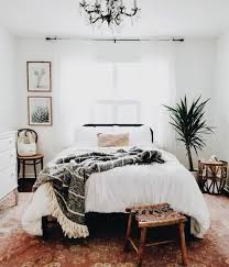 Wake up surrounded by bold colors, eclectic patterns, and daring decor. Minimalist Room Design Boho Room Design Small Bedroom Ideas Home Decor Bedroom Airy Bedroom Farm House Living Room