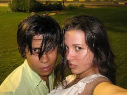 Pamiętacie Sarę Faraj? Mamy jej najnowsze zdjęcia w BIKINI z Dubaju. Pozuje  też ze swoim bratem, który jest...