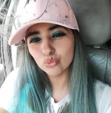 Empezooooo!!!! #rojocarmesi YA AL AIRE!!! 💄💋 Me cuentan qué van  sintiendo?!?!!!!