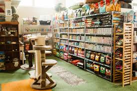 Best place to buy cat food/toys. Sellwood Pet Supply