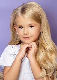 Lyndzie Hack Photography (@lyndziehackphotography) • Facebook