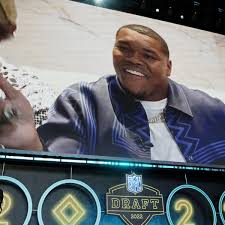 Jaguars take 'freak' Walker with top pick of NFL draft as defense rules  early