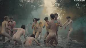 Nina gummich, alicia von rittberg, others nude @ bauhaus (2019) 1080 watch  online