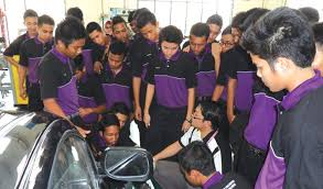 Calon menguasai 3m (membaca, menulis dan mengira); Buruan Majikan
