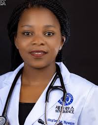 South Africa's youngest female doctor at 21