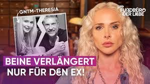 Mike Hund's Instagram, Twitter & Facebook