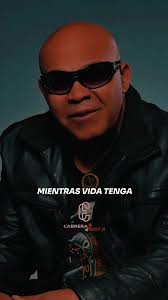 Ella me quiere También