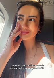 Fanfic de Natalie Smith e Amanda Simão em Brasília