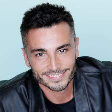 New videos new fotos cv updated. Artisti Alex Pacifico Management