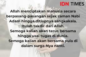 Jika kamu bingung dengan ucapan apa yang harus ditulis, kamu dapat meniru beberapa ucapan yang ada di sini! Ucapan Selamat Menikah Bernuansa Islami Penuh Doa Dan Sukacita