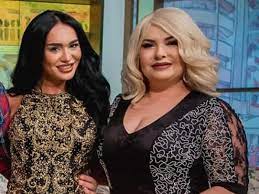 În urmă cu câteva ore, marga a postat câteva imagini pe instastory cu noul ei look. Viorica Din Clejani DupÄƒ Ce Margherita A Fost PrinsÄƒ DrogatÄƒ ToÈ›i GreÈ™im E Firesc Stirileprotv Ro