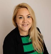 Adele Baker's Instagram, Twitter & Facebook