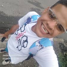 Tal día como hoy hace 200 años, el Libertador Simón Bolívar instala el  Consejo de Estado con el cual nacía la Tercera República, en la ciudad de  Angostura. Tras los triunfos determinantes