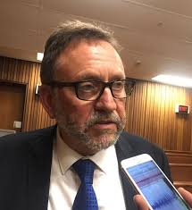 DA-strydros James Selfe oorlede