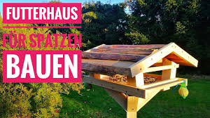 Im winter haben es vögel schwer, genügend futter zu finden. Futterhaus Fur Spatzen Und Andere Kleinvogel Selber Bauen Youtube