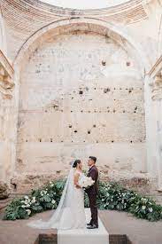 Must See Guatemala Destination Wedding At An 18th Century Convent Ruffled Vintage Wedding Photography Beautiful Wedding Photography Wedding Photography Bride