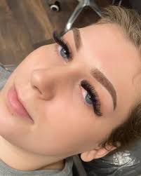 Enhance your natural beauty with flawless long-lasting powder brow 💕