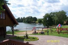 .m 2 z domkiem murowanym o powierzchni około 40 m 2, zlokalizowaną we wsi głodowo na przepięknych i malowniczych. 1 Domki I Pokoje Studio Nad Jeziorem W Borach Tucholskich Billig Unterkunft In Cekcyn