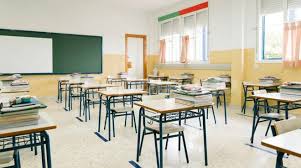 Entra su skuola.net, il portale per gli studenti dove trovare materiali per medie e superiori, appunti universitari e le ultime notizie a tema scuola. Scuola Abruzzo Le Lezioni Riprendono Il 7 Gennaio Il Capoluogo