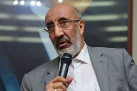 Çocuklarının ismi ise fatıma zehra, ahmet taha, ahsen büşra, ali osman'dır. Abdurrahman Dilipak Istanbul Sozlesmesi Konusunda Gereken Yapilmaz Ise Bu Aci Milli Vicdanda Zonklamaya Devam Edecektir