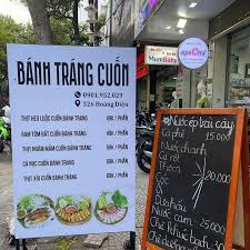 Không gian Bánh Tráng Cuốn Thịt Heo