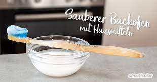 Auch bei backöfen setzt sich die reinigung mit essig, backpulver, zitronensäure und natron immer mehr durch. Backofen Reinigen Mit Hausmitteln Selbst Bei Hartnackigen Verschmutzungen