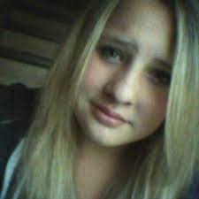 Laura Waguespack's Instagram, Twitter & Facebook