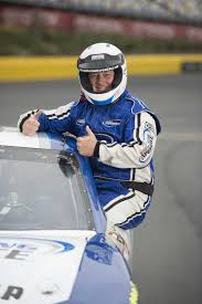 And how many laps are the games? News Mario Andretti Racing Experience