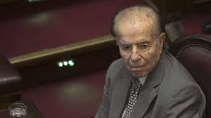 En 2015 fue condenado por delitos tributarios en el contexto de los casos penta y sqm. A Los 90 Anos Murio El Ex Presidente Argentino Carlos Menem Emol Com
