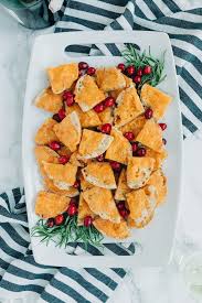 Cheese zip die bekannten käse saucen aus den usa! Our Favorite Cheese Meltaways Recipe The Sweetest Occasion