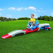 Babyrutscher Mit Bahn Thomas Die Lokomotive Step2 Markenshop Sport Freizeit Haus Garten Beachandpool De Thomas Die Lokomotive Achterbahn Baby