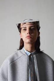 Retour | vêtements femme manteaux femme doudounes femme doudounes nirvana amazing. Leonie Barth A Philosophic Fashion Collection Luxiders Magazine