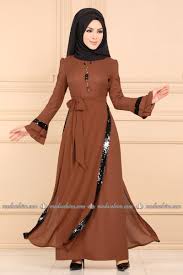 Sifon Detayli Tesettur Elbise Asm2184 Taba Moda Selvim 2020 Moda Stilleri Elbiseler Elbise