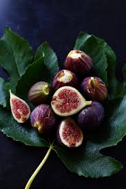 Les figues fraiches sont très fragiles et supportent difficilement le transport. Trente Recettes Avec Les Figues Un Dejeuner De Soleil