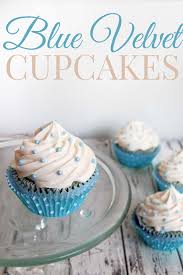 These colors go together perfectly for a little boy's baby shower. 20 Cute Baby Shower Cakes For Girls And Boys Easy Recipes For Baby Shower Dessert Ideas
