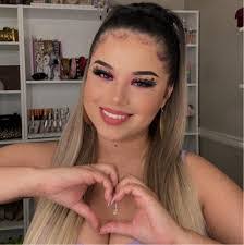 Katherine Salgado's Instagram, Twitter & Facebook