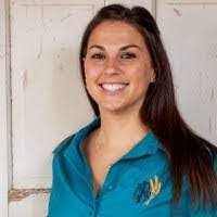 Karen Krump's Instagram, Twitter & Facebook