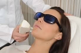 Couperose Akne Rosacea I Behandlung Mit Ipl In Wien